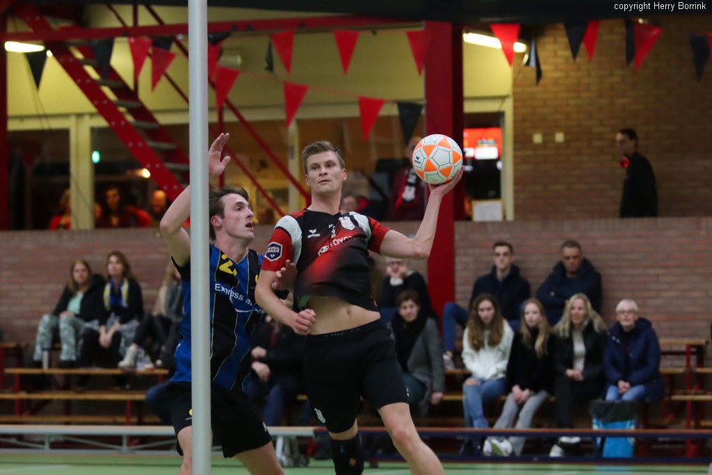 DOS’46 2 – KZ/Thermo4U 2 19 februari 2022