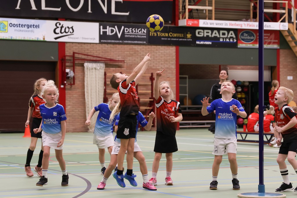 DOS’46/VDK Groep J11 – HHV J13 13 december 2025