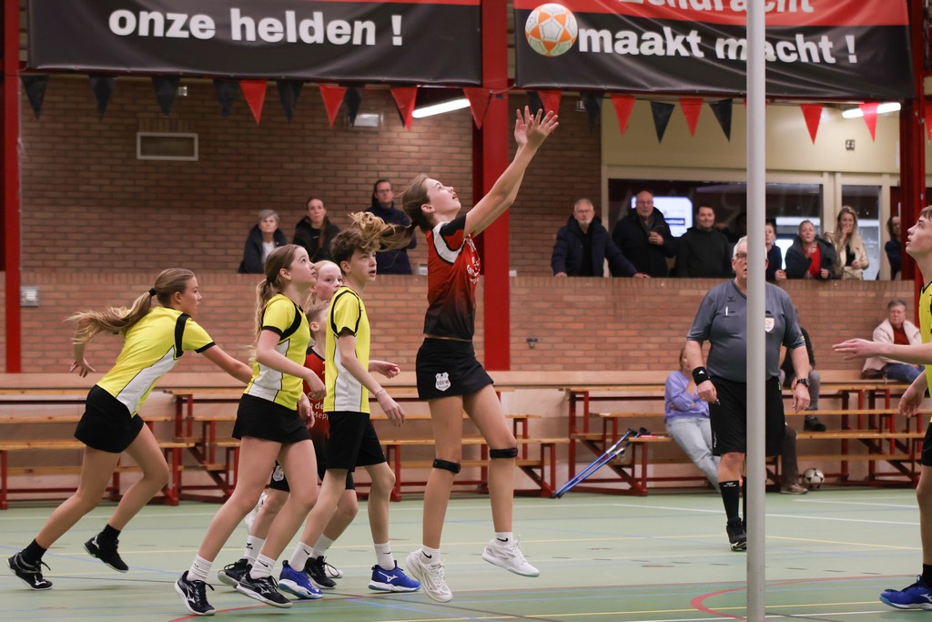 DOS’46/VDK Groep U15-2 – Juventa U15-1 7 Maart 2026