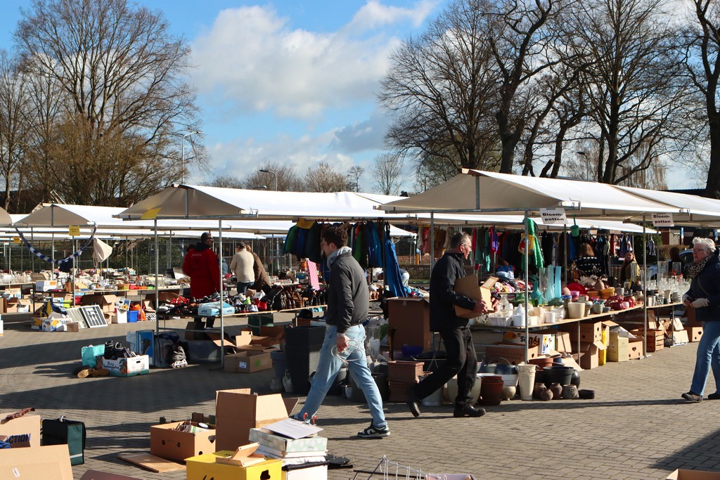 DOS’46/VDK Groep rommelmarkt 2026 ochtend