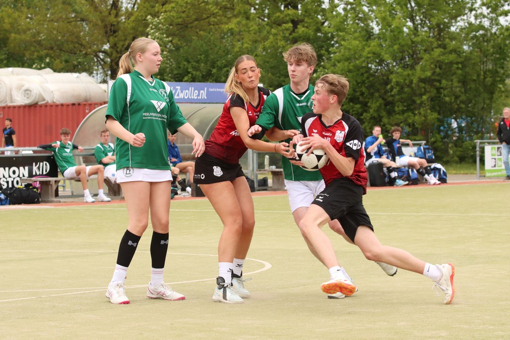DOS’46/VDK Groep U19-2 – WKS U19-1 9 mei 2026
